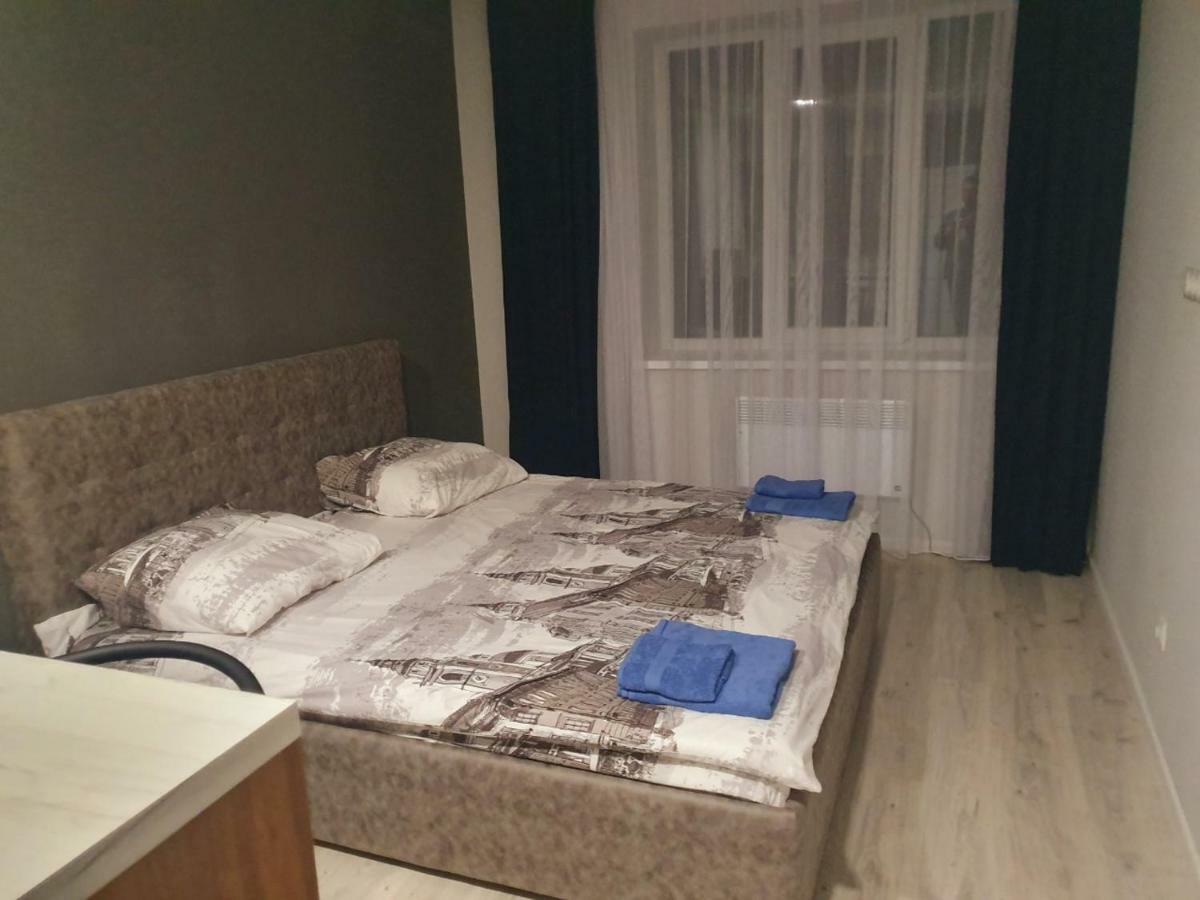 Apartments Yes Uzhhorod Ngoại thất bức ảnh