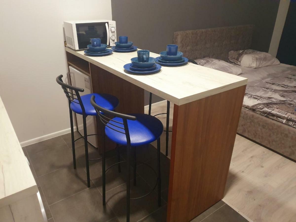 Apartments Yes Uzhhorod Ngoại thất bức ảnh