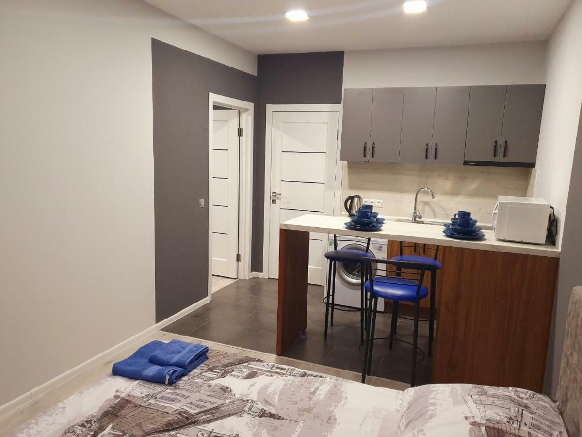 Apartments Yes Uzhhorod Ngoại thất bức ảnh